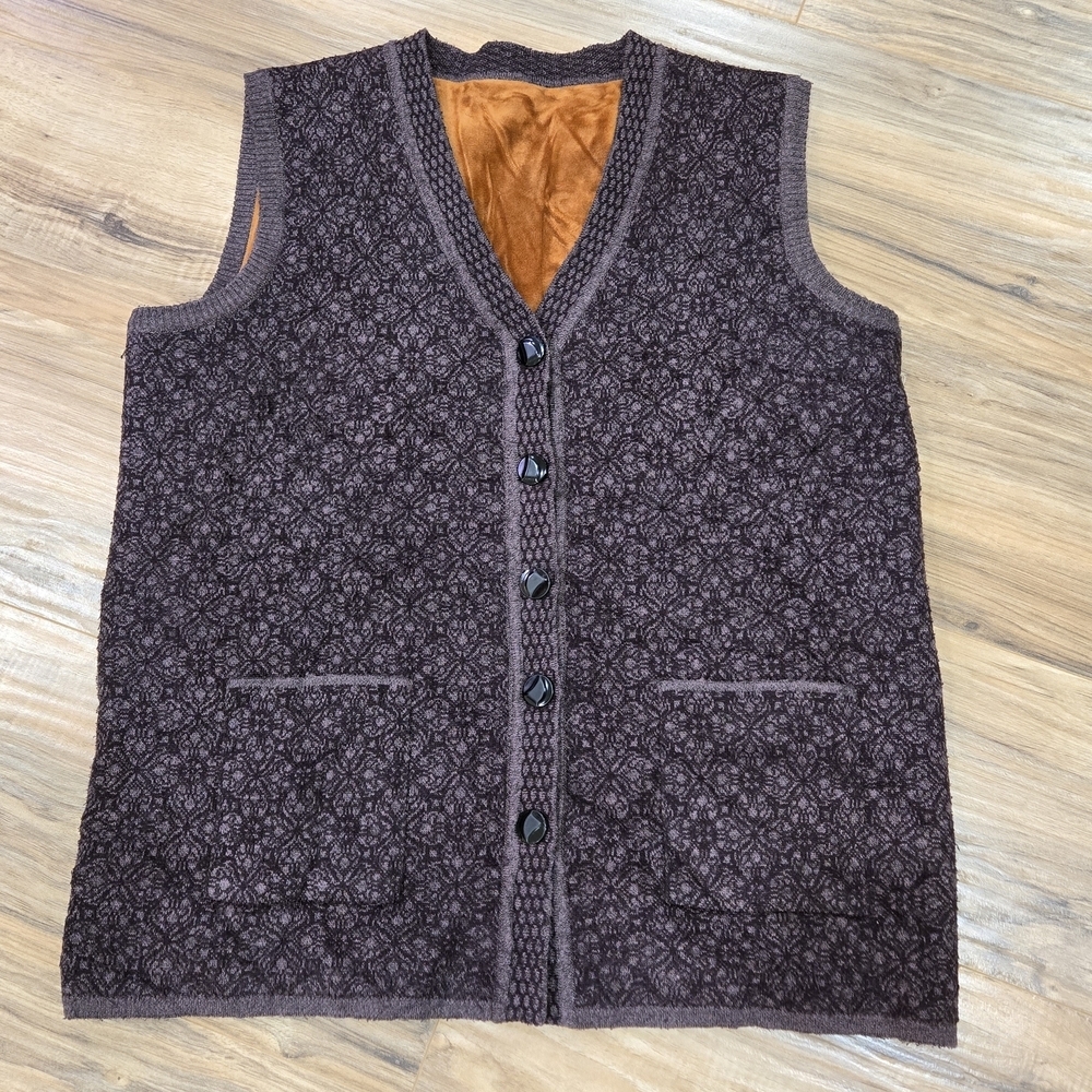 Vintage Dark Purple And Mauve Knit Vest With Reversible Gold Velour Lining - EUC